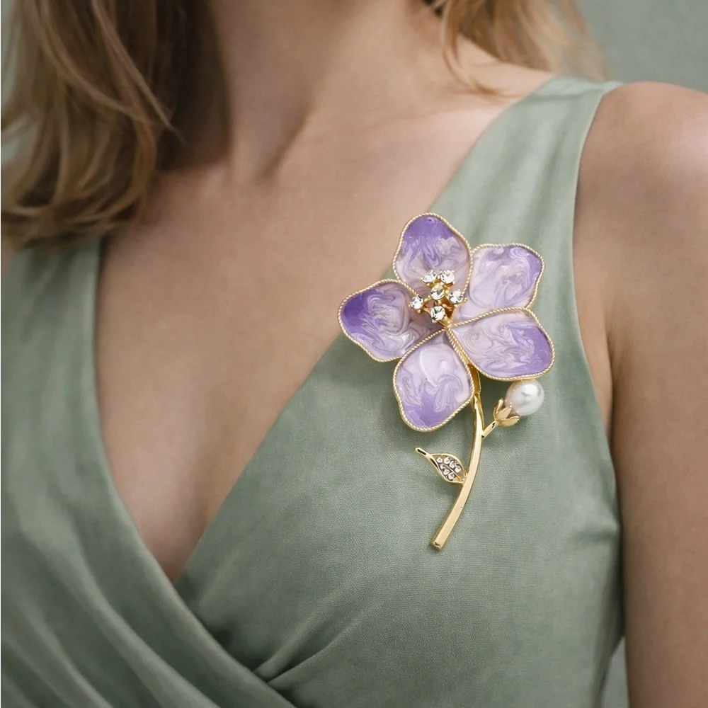 Lavender Crystal Flower Brooch – Purple Enamel Floral Rhinestone Pin